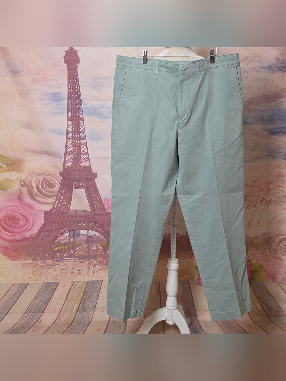 Roundtree & Yorke Men's Chino Pants in Sage Sz 40